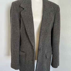 Vintage Worthington 100 % Wool blazer Grey 2 button